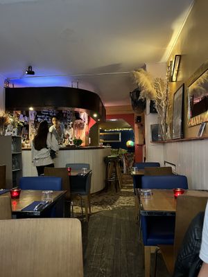   at L'Embuscade in Paris