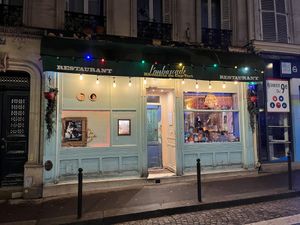 The outside   at L'Embuscade in Paris