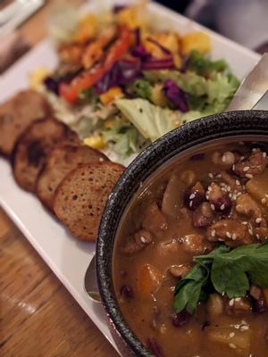  at L'Embuscade in Paris