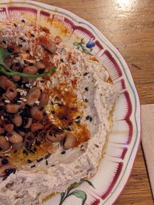  at L'Embuscade in Paris