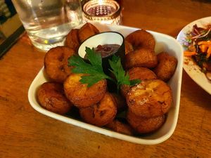  at L'Embuscade in Paris