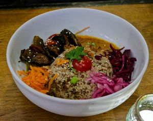 Mbakhalou Saloum at L'Embuscade in Paris