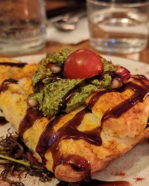  at L'Embuscade in Paris