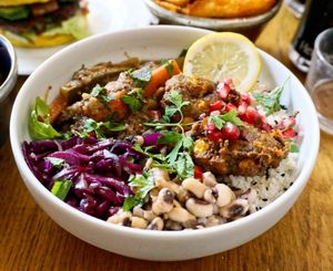 Libre Bowl at L'Embuscade in Paris