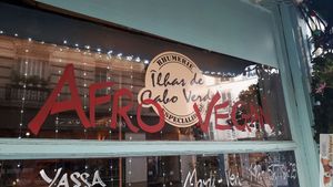 Facade at L'Embuscade in Paris