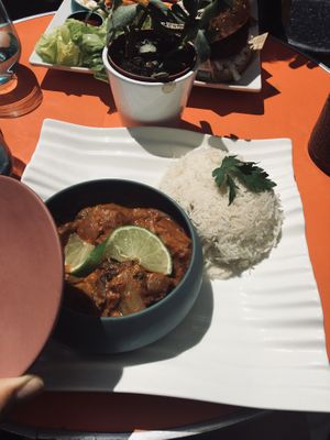 Mafe at L'Embuscade in Paris