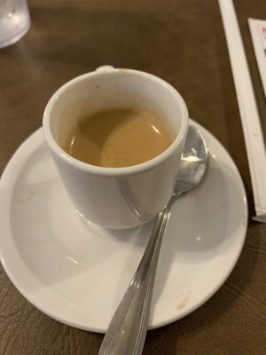   at Queens Coach in Niagara Falls