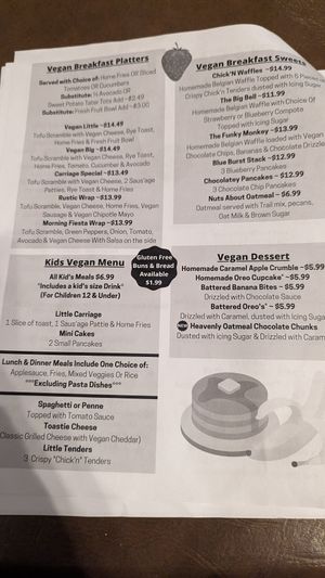  at Queens Coach in Niagara Falls