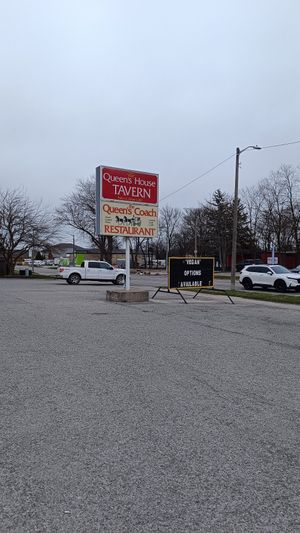  at Queens Coach in Niagara Falls