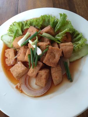  at Benny's Vegan in Battambang