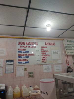 Menu at El Jardin Vegetariano in Panama City