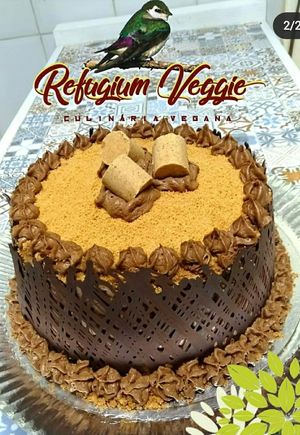 Bolo de aniversário  at Refugium Veggie in Piracicaba