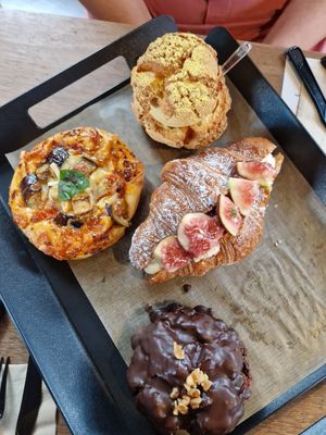 Dessert at Onion at Cafe Onion in Seoul