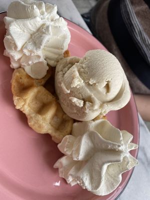   at IceLab NiceCream Creations in Antwerpen