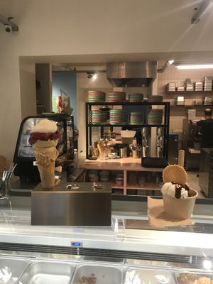   at IceLab NiceCream Creations in Antwerpen
