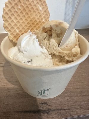 Stracciatella and stroopwafel  at IceLab NiceCream Creations in Antwerpen