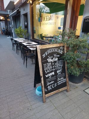  at IceLab NiceCream Creations in Antwerpen