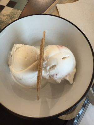   at IceLab NiceCream Creations in Antwerpen