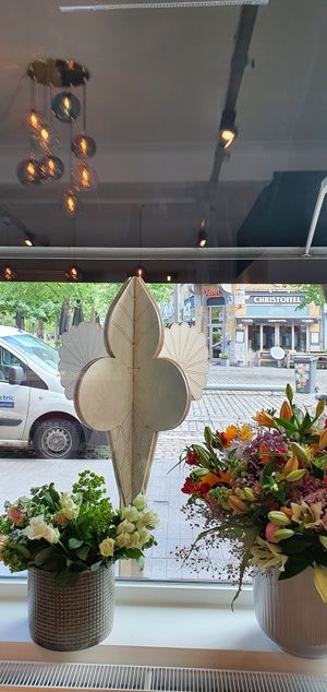 View from the shop at IceLab NiceCream Creations in Antwerpen