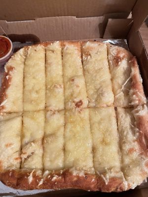 Vegan garlic cheese bread  at Slice of the Burg in St Petersburg