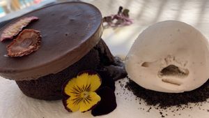 Dessert  at Koukoumi Hotel in Mykonos