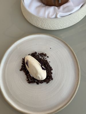 Ice cream with souffle   at Koukoumi Hotel in Mykonos