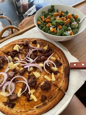 BBQ jackfruit pizza on GF crust + kale Caesar salad   at Flatbread & Butter in St Petersburg