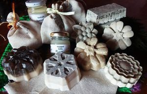 Shampoo - jabón at Cloris Botanica in Rio Gallegos