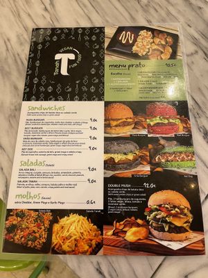   at BEIJU HEALTHY FUN FOOD in Cascais