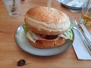 Like Chicken Burger at Manna - Taste & See in Starnberg