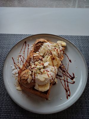 Waffeln at Manna - Taste & See in Starnberg