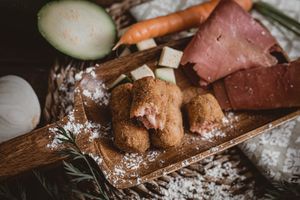 Sinjamón la clasica croqueta de jamón 100% vegana at La Cuina de la Iaia in Argentona