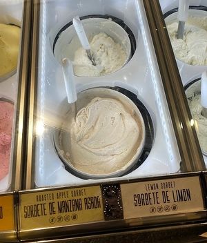  at Toto Ice Cream & Coffee in Madrid