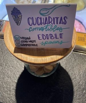 Vegan edible spoons at Toto Ice Cream & Coffee in Madrid