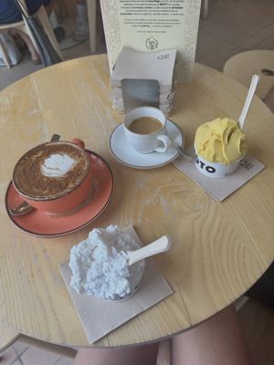   at Toto Ice Cream & Coffee in Madrid
