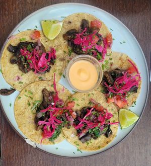  at Huracán in Costa Da Caparica