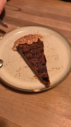 Tarta de cacahuete at Huracán in Costa Da Caparica