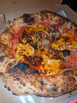 dr. drooly signature pizza at Dr Drooly in Munich