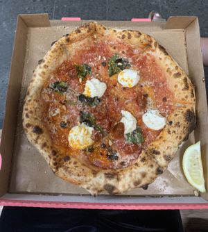 Pizza Puglia  at Dr Drooly in Munich