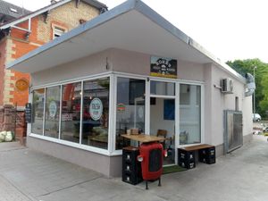 The outside at Rohr's Craft Burger in Landau