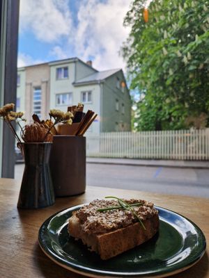 Smoked tofu sandwich at Kringel in Tallinn