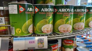  at Dun Yong  in Amsterdam