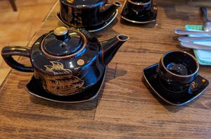 Freshly brewed tea in a sweet kettle at Thuy Phat Sushi Express in Hannover