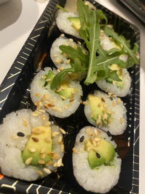 Maki-Sushi mit Avocado  at Thuy Phat Sushi Express in Hannover