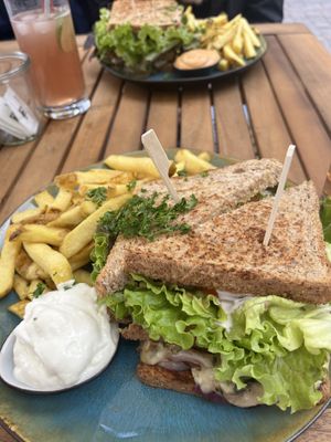 Shroom Sandwich   at Green Bee in Rinteln