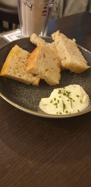 Selbstgemachtes Focaccia aufs Haus at Green Bee in Rinteln