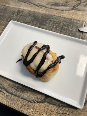 vegan cinnabon w/ vegan nutella drizzle  at Pizzanada in Bloomfield
