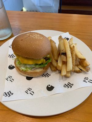 Cheeseburger  at Love Handle in Central Singapore
