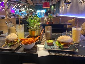  at Peter Pane in Dusseldorf