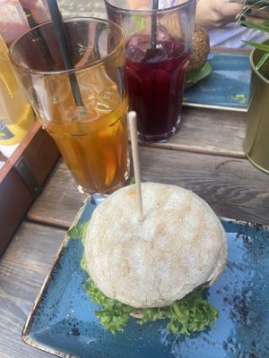 frohnatur at Peter Pane in Dusseldorf